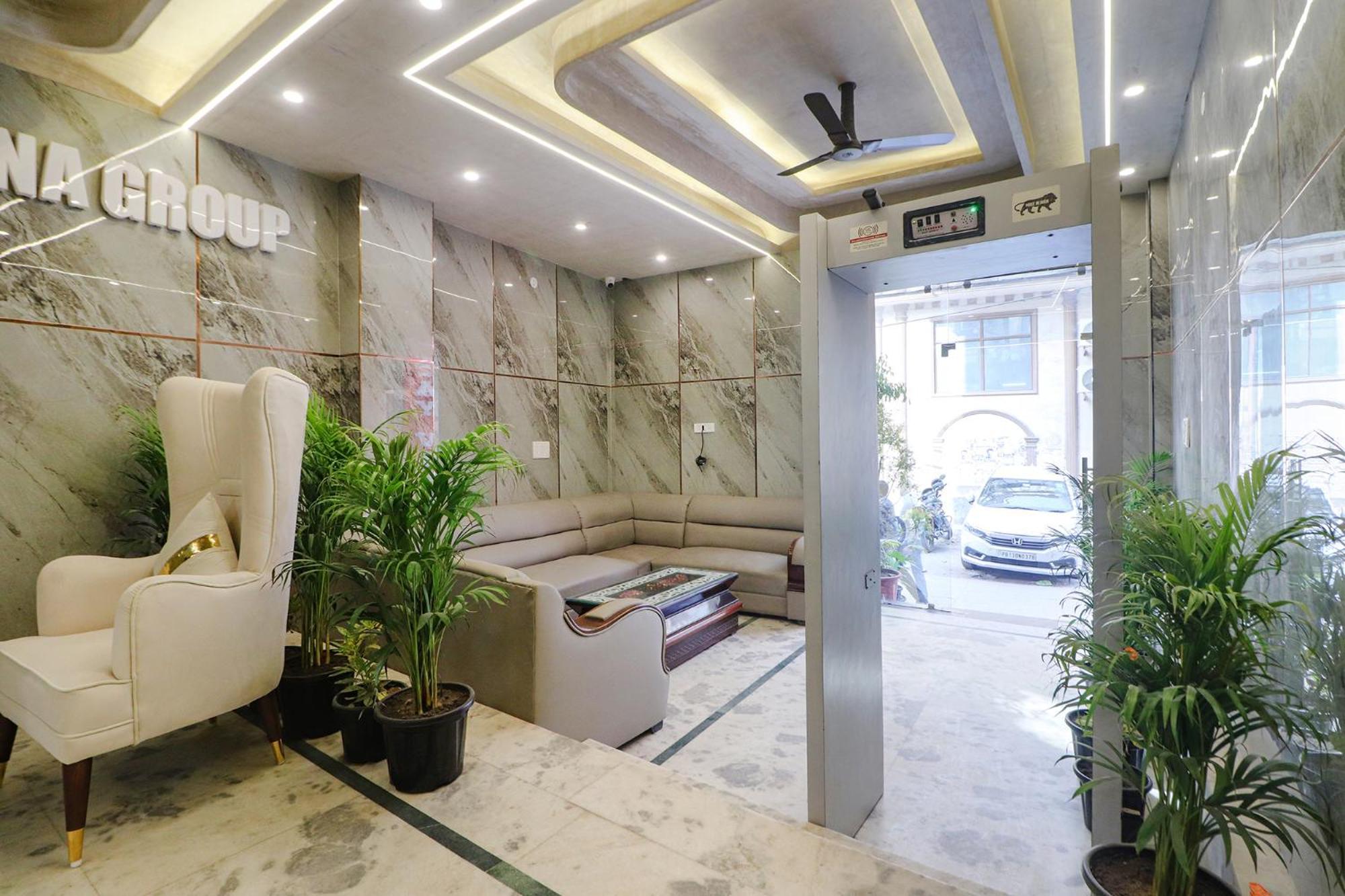 Fabhotel Rainbow Villa Near Igi Airport New Delhi Buitenkant foto